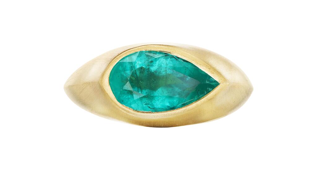 Ophelia Eve Iris II Signet Ring