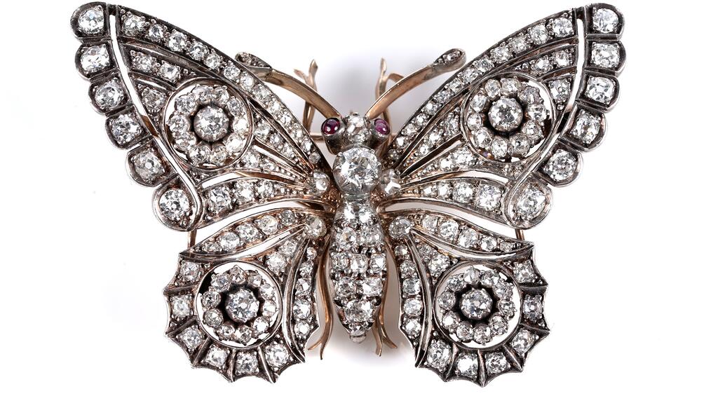 This late nineteenth-century diamond butterfly brooch exceeded pre-sale estimates at a recent Anderson & Garland Auctioneers sale, selling for £7,540 ($9,900). Late nineteenth-century diamond butterfly brooch