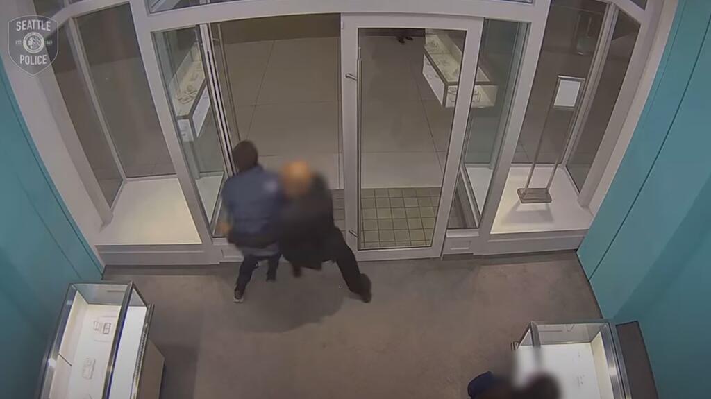 Surveillance footage Tiffany & Co. Seattle robbery